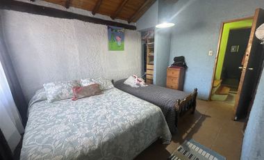 Casa En Venta De 5 Dorm. En Las Cabras