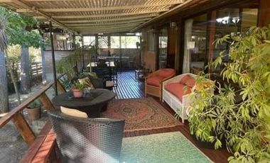 Casa En Venta De 5 Dorm. En Las Cabras