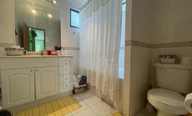 Casa En Venta De 5 Dorm. En Las Cabras