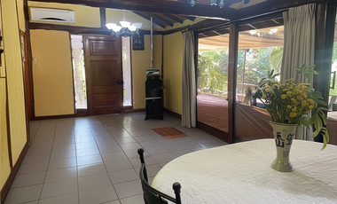 Casa En Venta De 5 Dorm. En Las Cabras