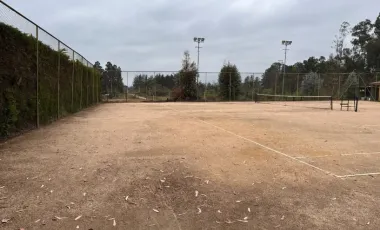 Casa En Venta De 5 Dorm. En Las Cabras