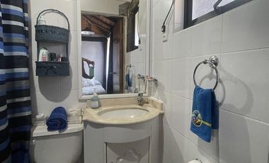 Casa En Venta De 5 Dorm. En Las Cabras