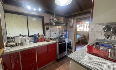 Casa En Venta De 5 Dorm. En Las Cabras
