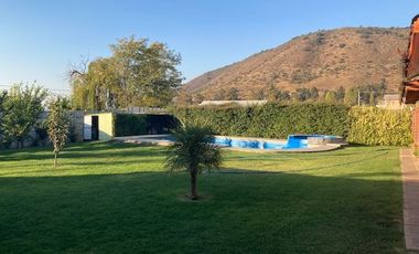 Casa En Venta De 4 Dorm. En Machalí