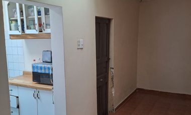 Casa Venta Gran Terreno De 512mt2 4d 2b Metro Vivaceta