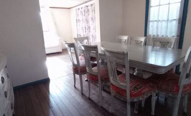 Casa En Venta 2d+1b. 250 M2. San Joaquín.