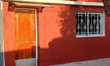 Casa En Venta 2d+1b. 250 M2. San Joaquín.