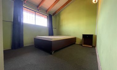 Casa En Venta De 4 Dorm. En La Granja