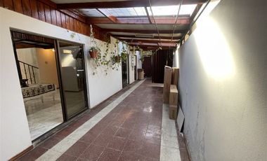 Casa En Venta De 4 Dorm. En La Granja