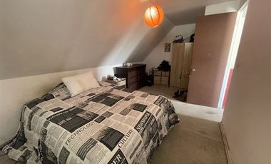 Casa En Venta De 5 Dorm. En Quilicura