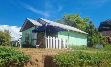 2 Casas En Venta De 3 Dorm. 1 Baño En Florida