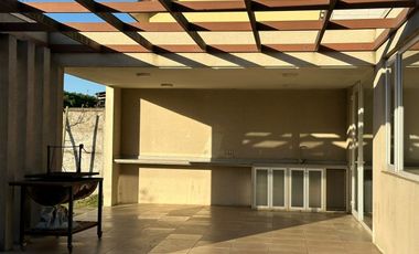 Departamento En Venta De 3 Dorm. 2 Baños 1 E, En Talcahuano