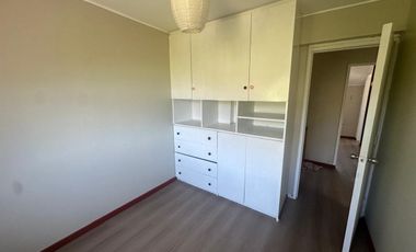 Casa En Venta De 4 Dorm. 3 Baños En Concepción