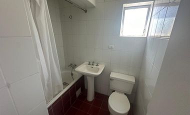 Casa En Venta De 4 Dorm. 3 Baños En Concepción