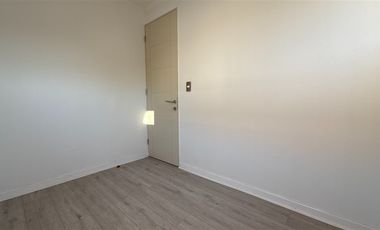 Casa En Venta De 4 Dorm. En Lampa