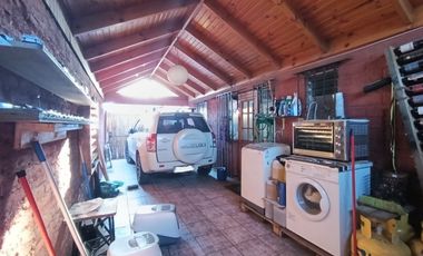 Venta De Acogedora Casa Con 3d Y 1b En Pudahuel