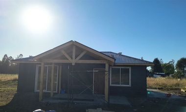 Venta Parcela Con Casa De 3 Dorm. En Pitrufquén