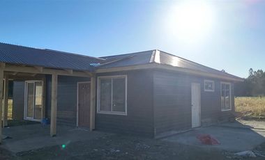 Venta Parcela Con Casa De 3 Dorm. En Pitrufquén
