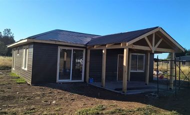 Venta Parcela Con Casa De 3 Dorm. En Pitrufquén