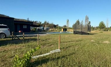 Casa En Venta De 2 Dorm. En Quillón