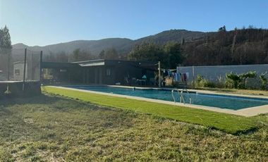 Casa En Venta De 2 Dorm. En Quillón