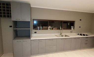 Casa En Venta De 2 Dorm. En Quillón