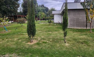 Casa Parcela En Venta De 5 Dorm. En Yerbas Buenas