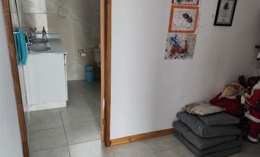 Casa Parcela En Venta De 5 Dorm. En Yerbas Buenas