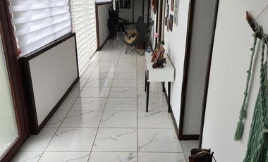 Casa Parcela En Venta De 5 Dorm. En Yerbas Buenas