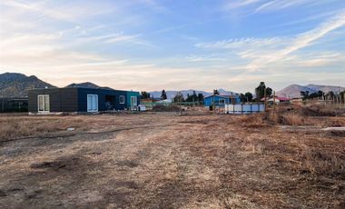 Casa En Venta De 3 Dorm. En Tiltil