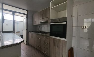 Venta Depto 3d, 2b Con Est. Y Bod. En San Miguel