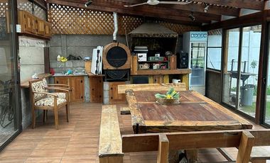 Casa En Venta Oportunidad De 5 Dorm. En Peñaflor