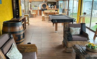 Casa En Venta Oportunidad De 5 Dorm. En Peñaflor