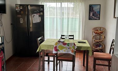 Casa En Venta Oportunidad De 5 Dorm. En Peñaflor