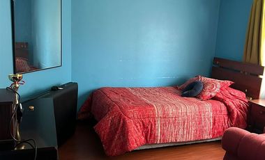 Casa En Venta Oportunidad De 5 Dorm. En Peñaflor