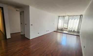 Departamento En Venta De 3 Dorm. En Santiago