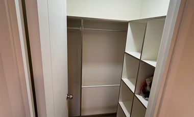 Venta De Comodo Y Lindo Depto 1d Y 1b En Estacion Central