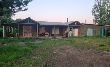 Parcela Con Casa 4 Dorm. 2 Baños En Venta En Linares