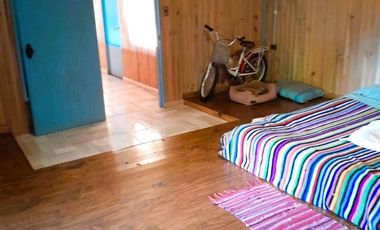 Parcela En Venta, Casa De 3 Dorm. En Longaví