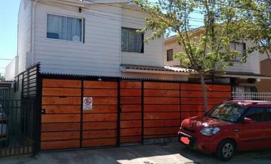 Casa En Venta De 5d 2b 1e En Quillota