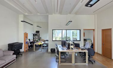 EDIFICIO PARA OFICINAS EN VENTA DE 2 NIVELES EN EXCLUSIVA ZONA COMERCIAL