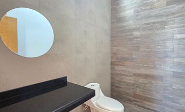 EDIFICIO PARA OFICINAS EN VENTA DE 2 NIVELES EN EXCLUSIVA ZONA COMERCIAL