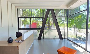 EDIFICIO PARA OFICINAS EN VENTA DE 2 NIVELES EN EXCLUSIVA ZONA COMERCIAL