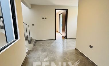 Casa en venta en Fracc. Privado Monte Magno – Diseño moderno en esquina