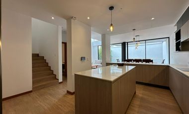 Casa nueva de Venta Sector Tumbaco