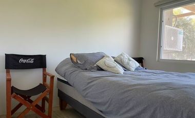 Venta Parcela Con Hermosa Casa De 3 Dorm. En Yerbas Buenas