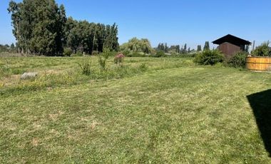 Venta Parcela Con Hermosa Casa De 3 Dorm. En Yerbas Buenas