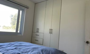 Venta Parcela Con Hermosa Casa De 3 Dorm. En Yerbas Buenas