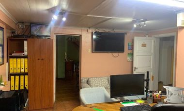 Gran Casa En Venta De 6 Dorm 4 Baños 2 Estac. En Rancagua