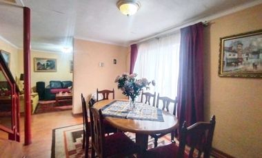 Amplia Casa En Cerro Bellavista, En Valparaíso